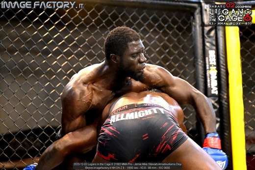 2023-12-02 Lugano in the Cage 6 21582 MMA Pro - Jemie Mike Stewart-Amadoudiama Diop